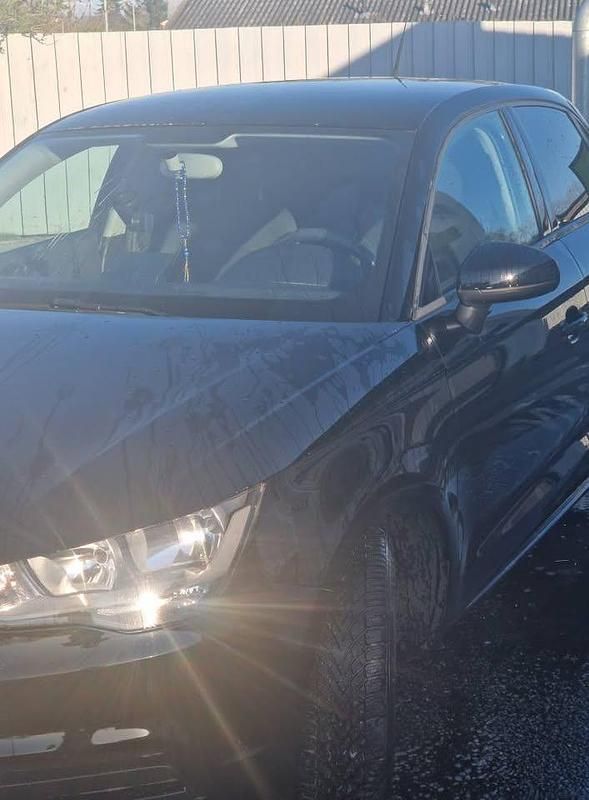 Brugt Audi A1 Comfort 86 HK (63 kW) 2010 Sort Hatchback