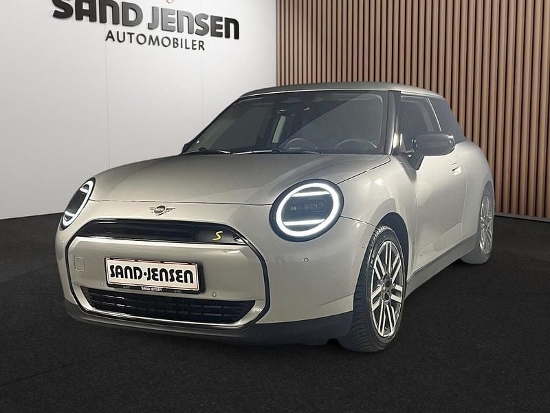 Gråmetal Brugt 2024 Mini Cooper SE Classic Hatchback | 259.900 kr. - Billede 1/3