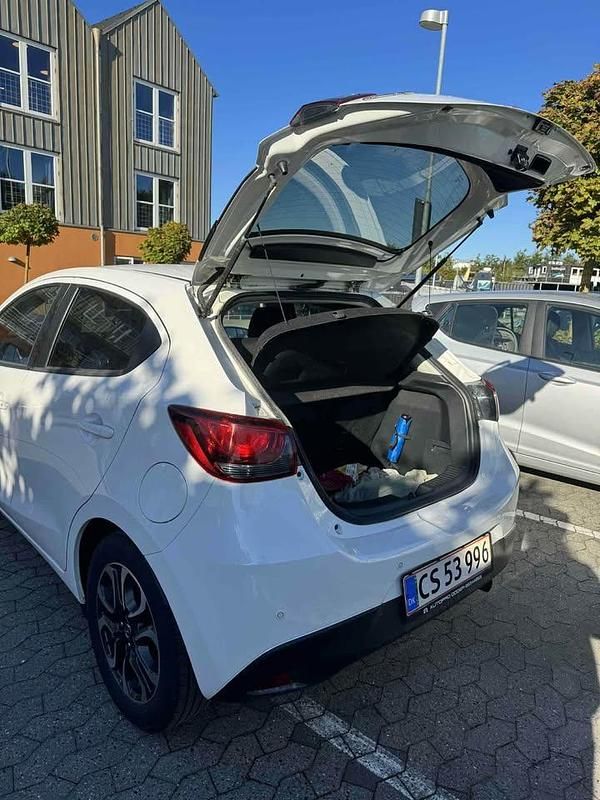 Brugt Mazda 2 Nakama 90 HK (66 kW) 2016 Hvid Hatchback