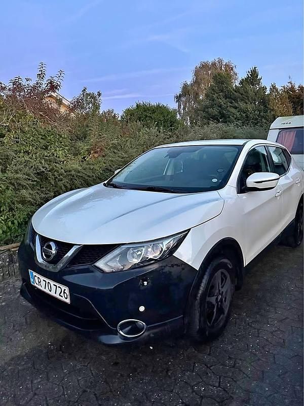 Hvid Brugt 2013 Nissan Qashqai SUV | 85.000 kr. - Billede 1/4