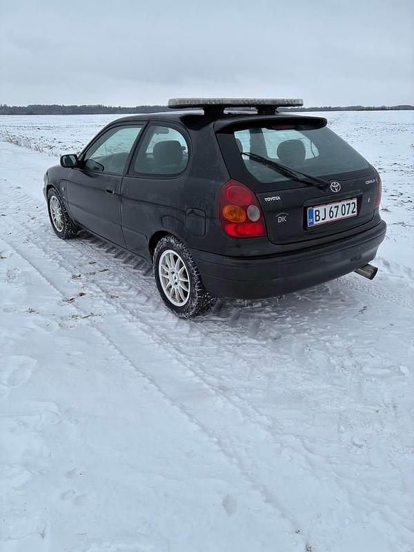 Brugt Toyota Corolla 97 HK (71 kW) 2001