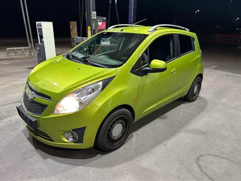Brugt 2011 Chevrolet Spark Hatchback | 19.900 kr. (Lidt for dyr) - Billede 1/4