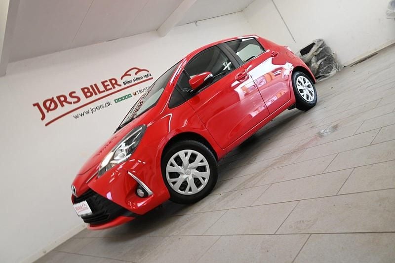 Brugt Toyota Yaris T2 72 HK (52 kW) 2019 Rød Hatchback