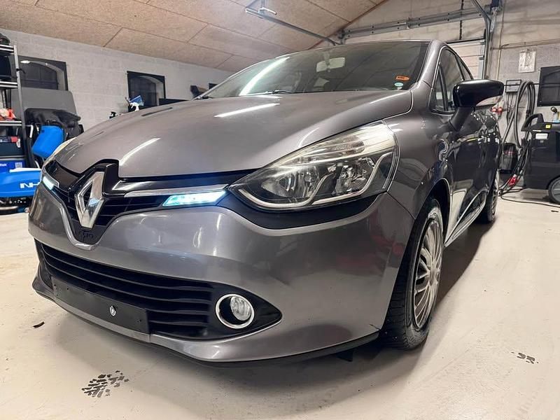 Brugt Renault Clio IV Expression 90 HK (66 kW) 2013 Hatchback