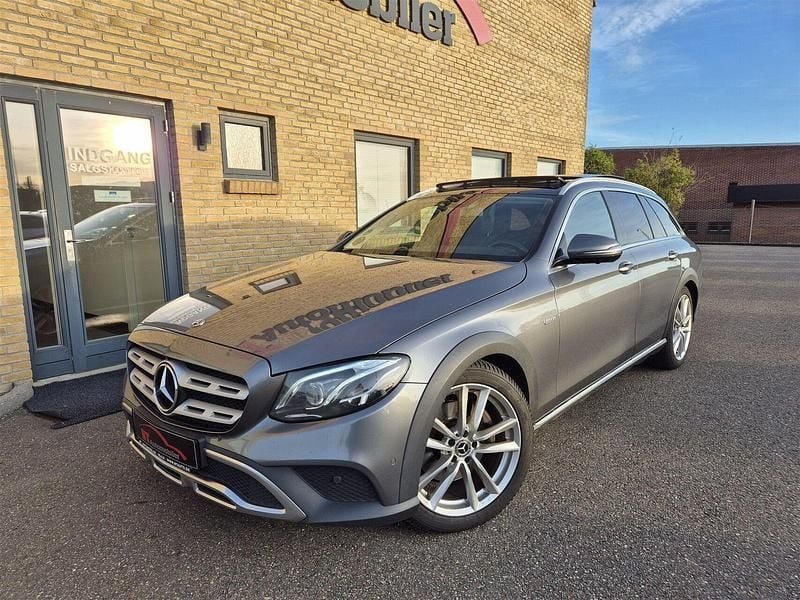 Gråmetal Brugt 2017 Mercedes E220 Stationcar | 219.900 kr. (Super pris) - Billede 1/3