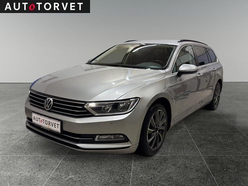 Brugt VW Passat Comfortline 150 HK (110 kW) 2015 Champagnemetal Stationcar