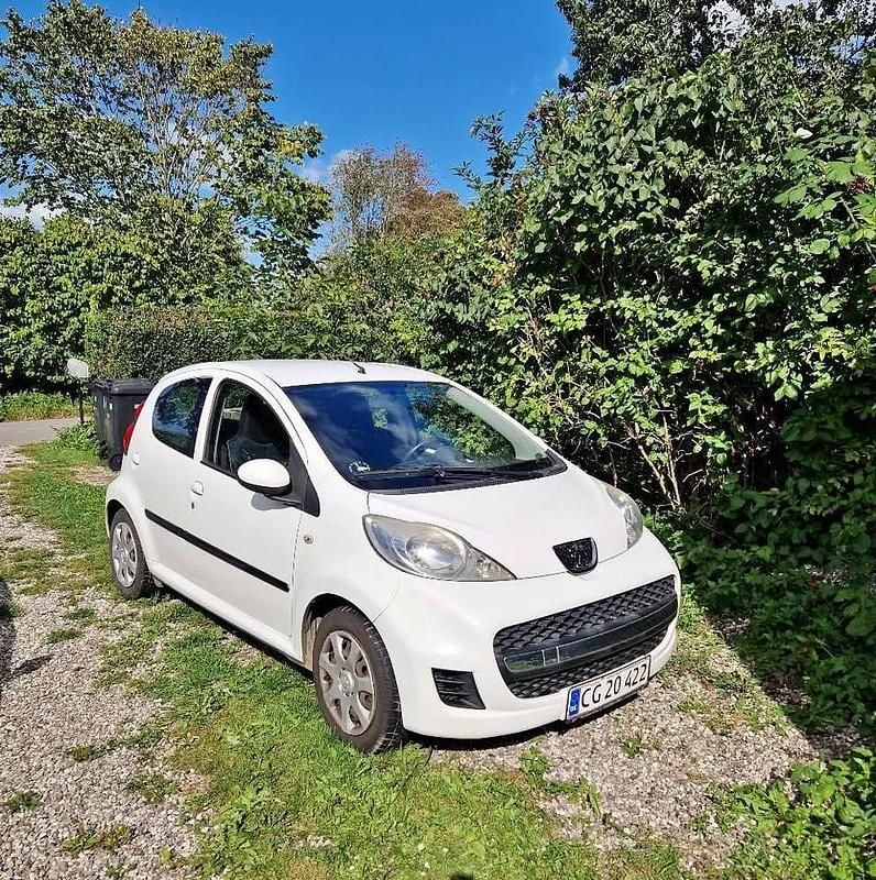 Brugt 2010 Peugeot 107 Hatchback | 18.000 kr. (Fair pris) - Billede 1/4