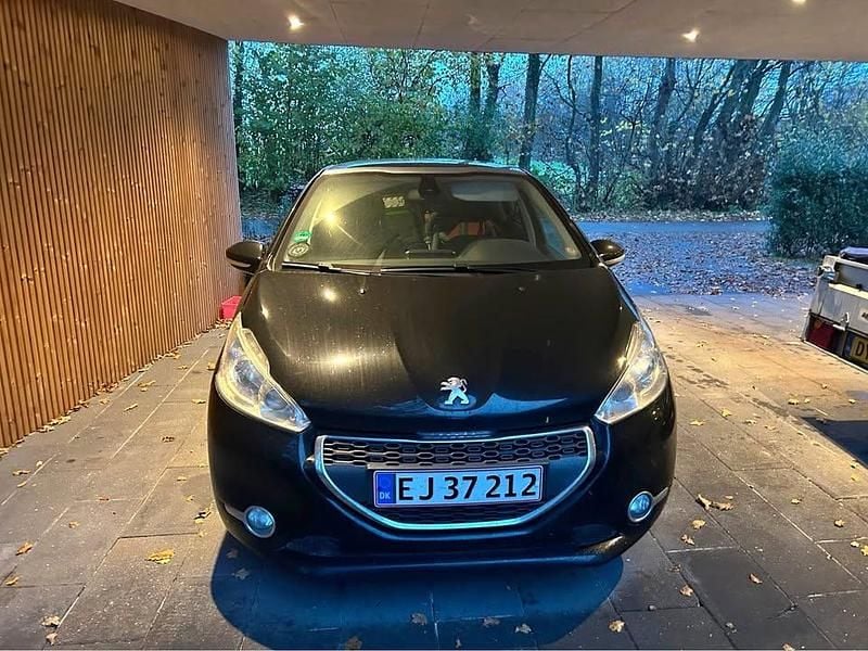 Brugt 2013 Peugeot 208 Hatchback | 35.000 kr. (Fair pris) - Billede 1/4