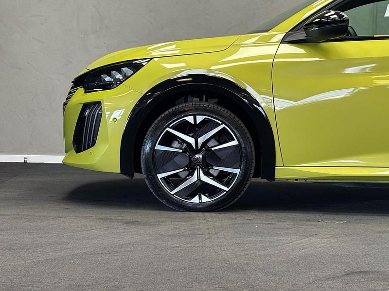 Brugt Peugeot e-208 GTi 114 kW (156 HK) 2024 Gul Hatchback