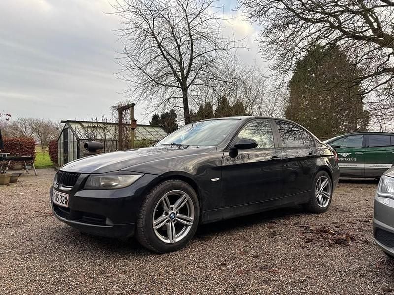 Brugt BMW 318 129 HK (94 kW) 2006 Sedan