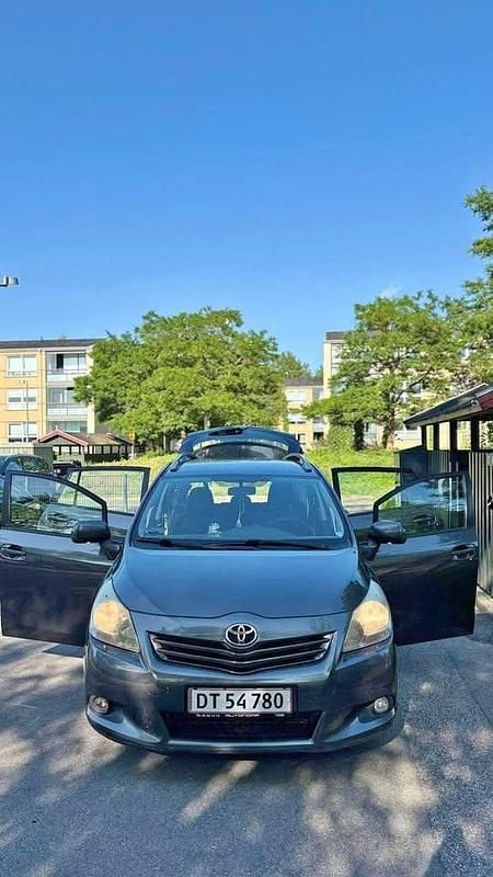 Brugt 2010 Toyota Verso MPV | 65.000 kr. (Dyr) - Billede 1/4