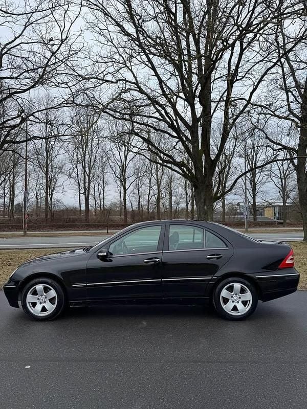 Brugt Mercedes 240 2000