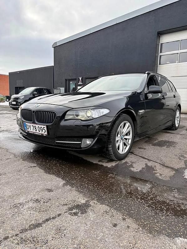 Brugt BMW 520 Shadowline 184 HK (135 kW) 2011 Sort Stationcar