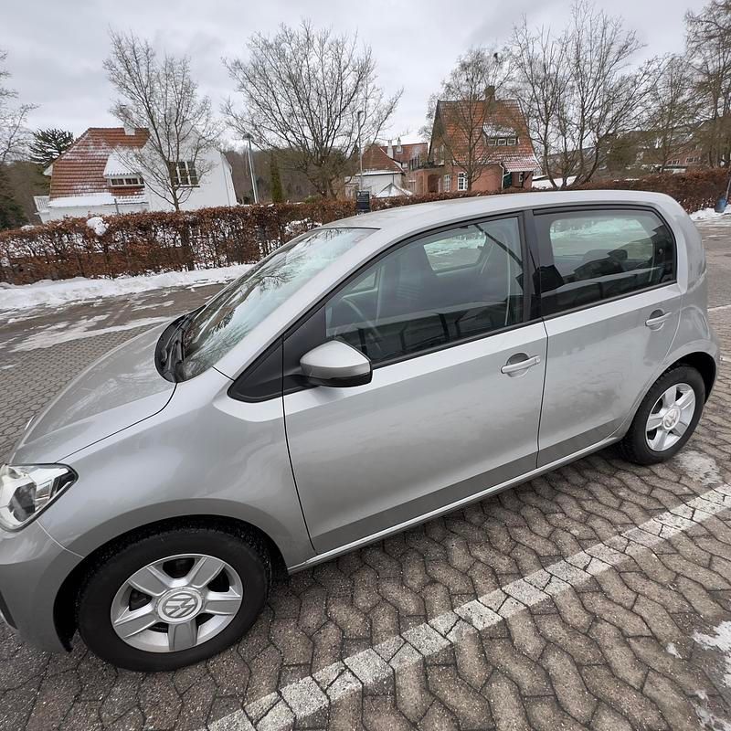 Brugt VW up! move up! 60 HK (44 kW) 2017 Grå Hatchback