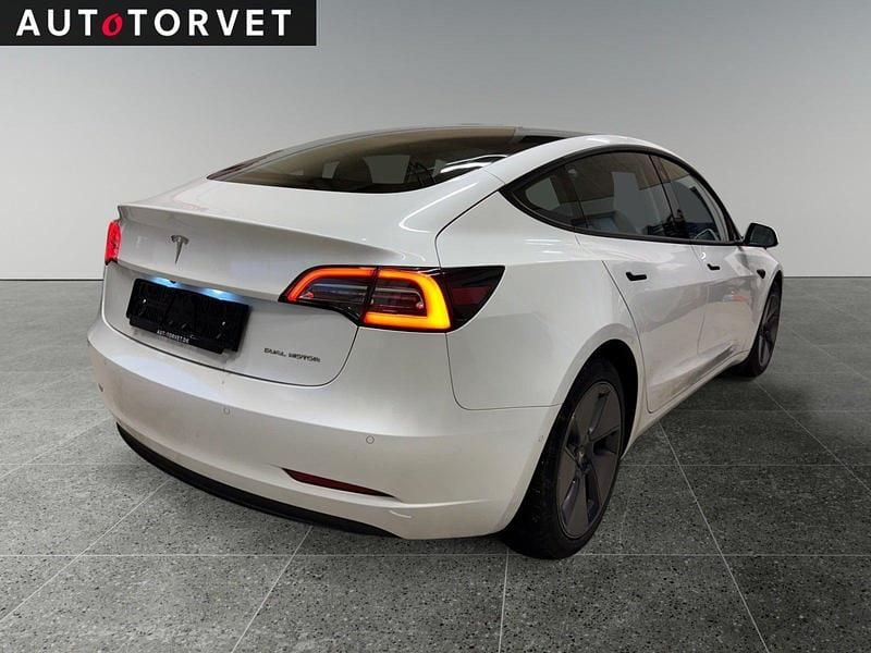 Brugt Tesla Model 3 Long Range AWD 366 kW (498 HK) 2020 Hvidmetal Sedan