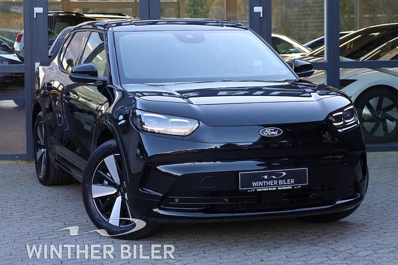 Sortmetal Brugt 2025 Ford Capri Extended Range | 314.900 kr. (Super pris) - Billede 1/4
