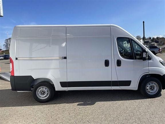 Hvid Brugt 2024 Toyota Proace Comfort Van | 269.900 kr. - Billede 1/4