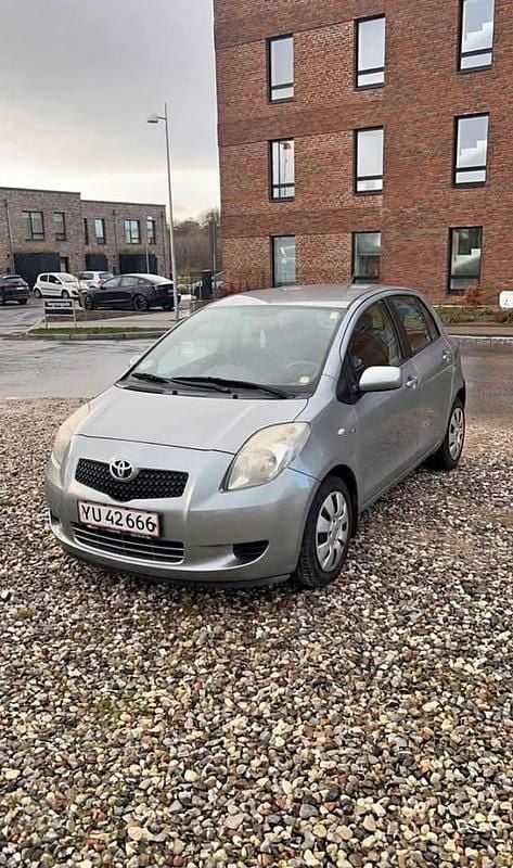Brugt 2007 Toyota Yaris Hatchback | 22.900 kr. (Fair pris) - Billede 1/4