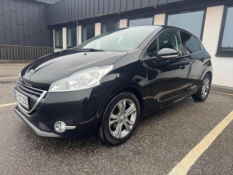 Brugt Peugeot 208 82 HK (60 kW) 2015 Sort Hatchback