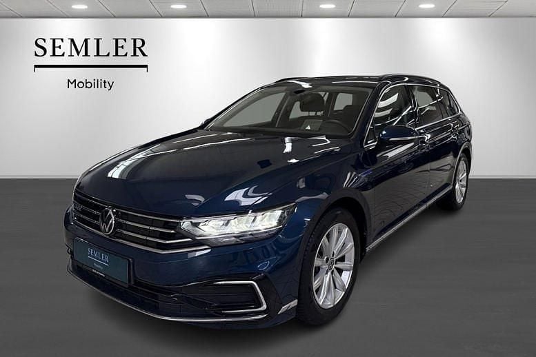 Mørkblåmetal Brugt 2021 VW Passat GTE Stationcar | 259.900 kr. (Lidt for dyr) - Billede 1/4