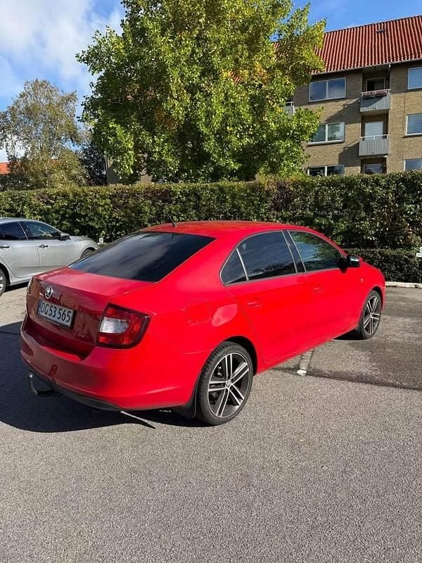 Brugt Skoda Rapid 105 HK (77 kW) 2014 Rød Hatchback
