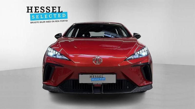 Brugt MG MG4 EV 125 kW (170 HK) 2023 Diamond red Hatchback