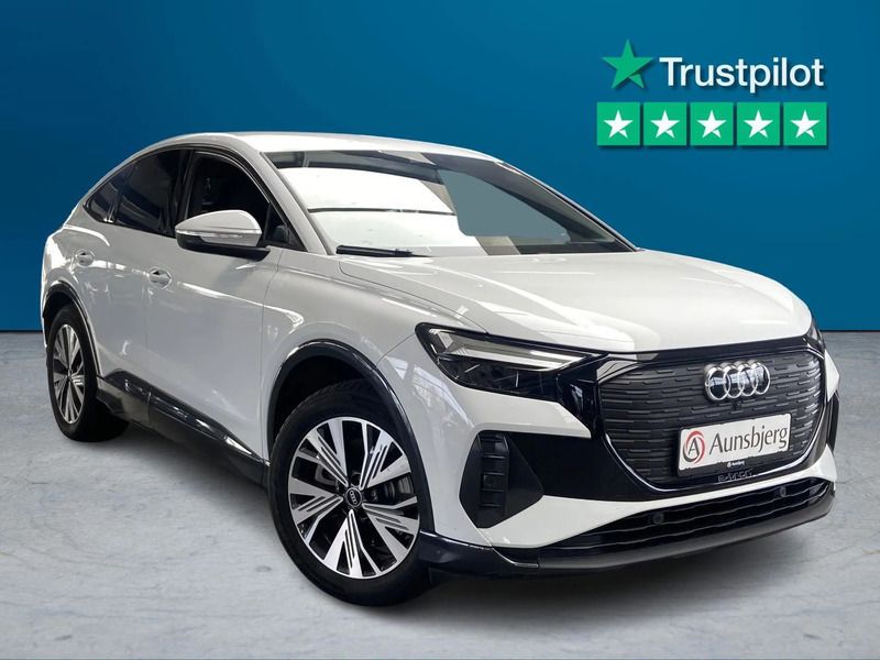 Hvid Brugt 2022 Audi Q4 Sportback e-tron Attraction SUV | 289.500 kr. (Fair pris) - Billede 1/4