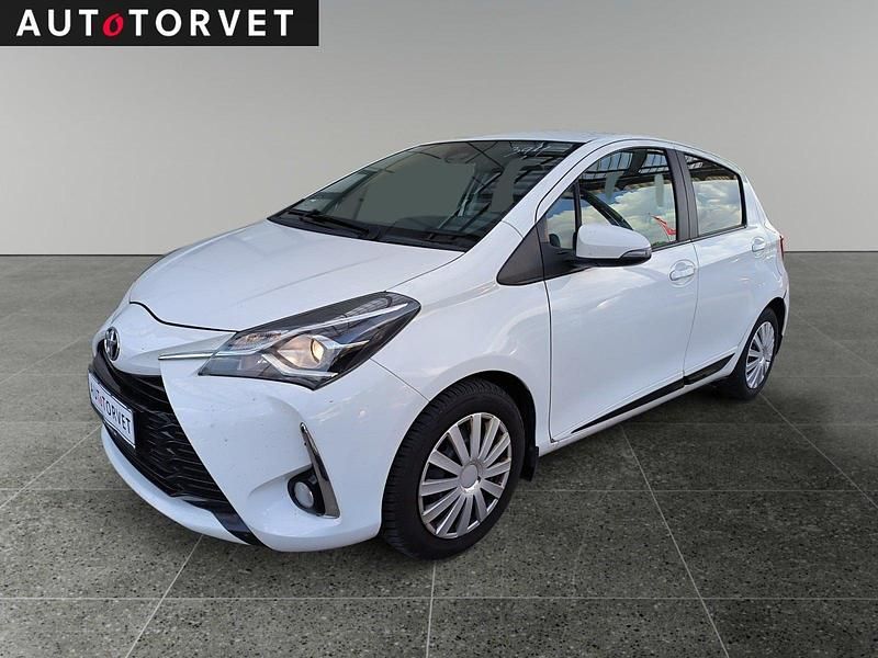Hvid Brugt 2017 Toyota Yaris Premium Hatchback | 62.700 kr. (God pris) - Billede 1/4