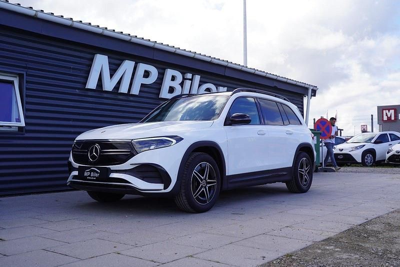 Hvid Brugt 2023 Mercedes EQB250 AMG line SUV | 319.700 kr. (Fair pris) - Billede 1/4