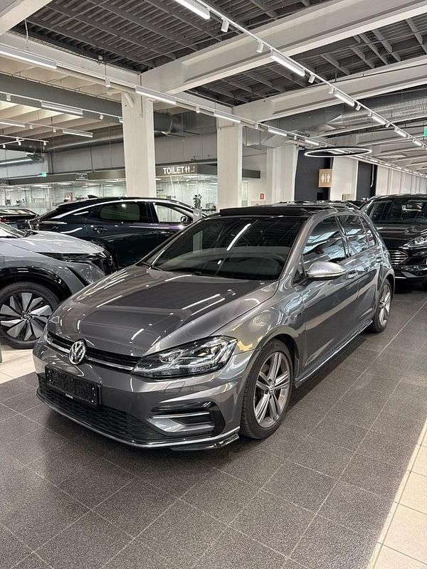 Koksmetal Brugt 2018 VW Golf VII R-line Hatchback | 239.980 kr. - Billede 1/4