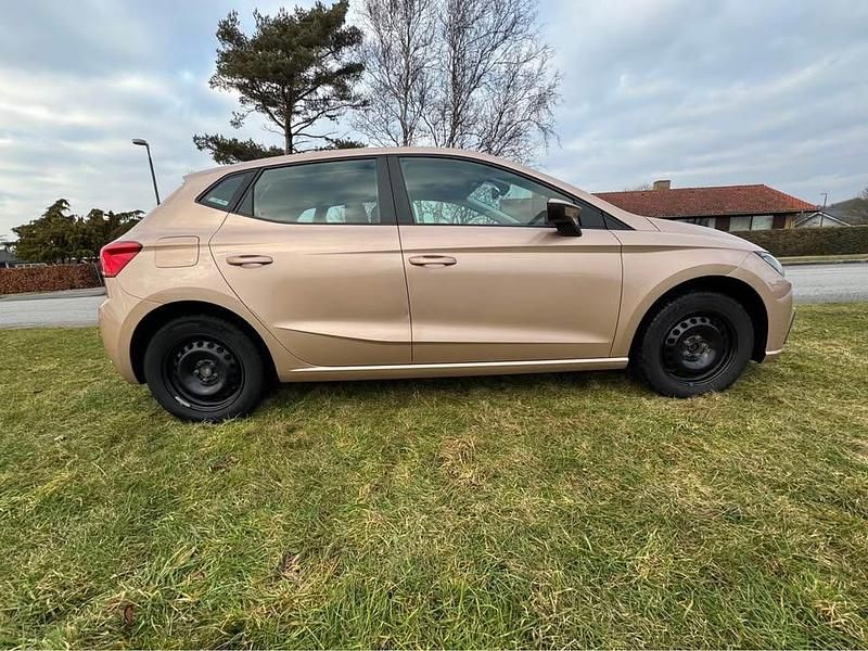 Brugt Seat Ibiza 95 HK (69 kW) 2018 Lilla/violet Hatchback