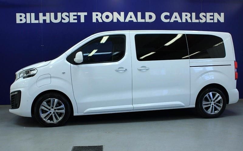 Hvid Brugt 2021 Peugeot e-Traveller Business-Line MPV | 189.900 kr. - Billede 1/4