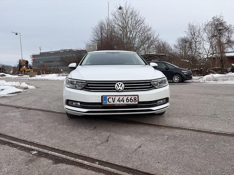 Brugt VW Passat Comfortline 150 HK (110 kW) 2017 Hvid Stationcar