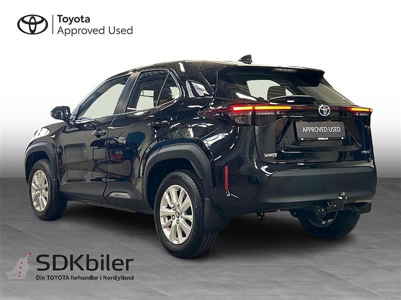 Brugt Toyota Yaris Cross Active 116 HK (85 kW) 2021 Night sky black SUV