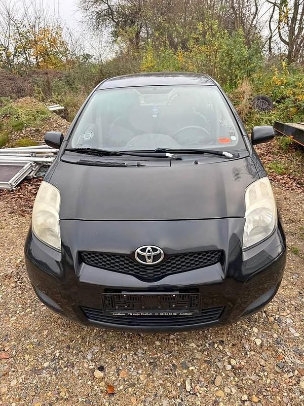 Brugt 2009 Toyota Yaris Van | 18.000 kr. - Billede 1/4