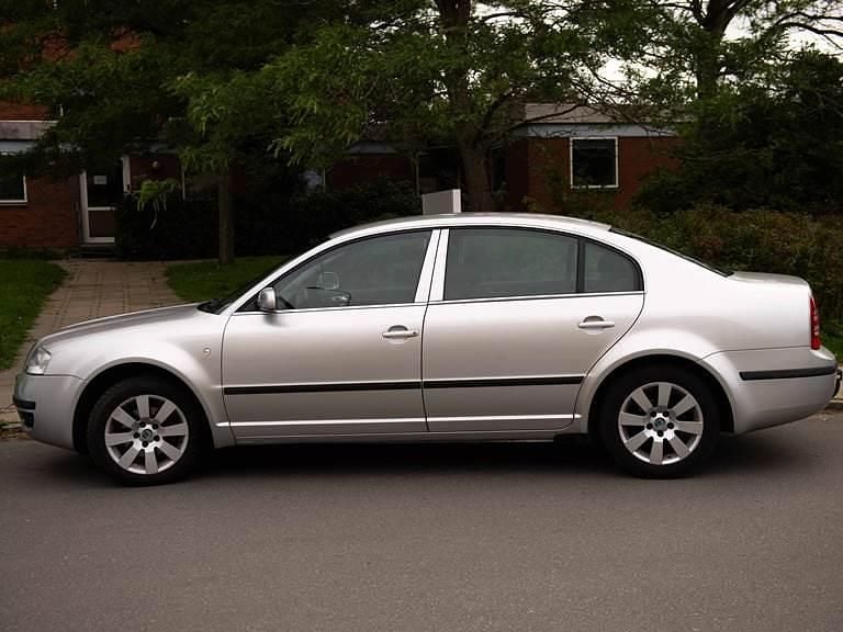 Brugt 2006 Skoda Superb Sedan | 28.000 kr. - Billede 1/3