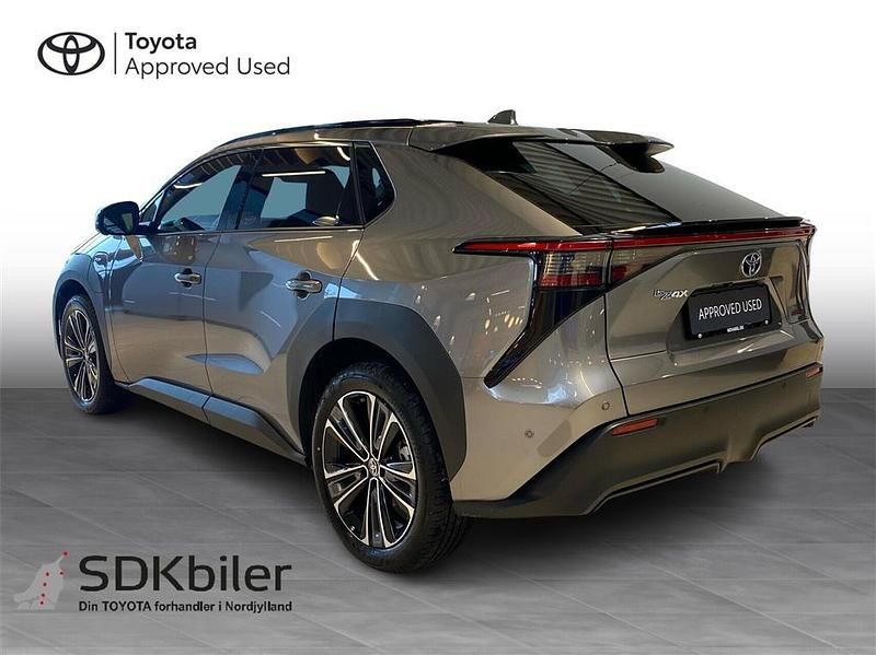 Brugt Toyota bZ4X Executive 150 kW (204 HK) 2024 Sølvmetal SUV