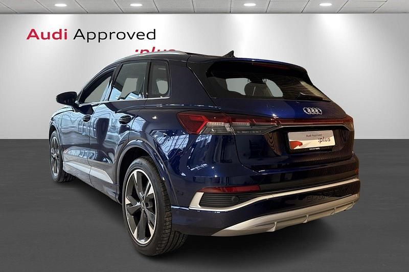 Ny Audi Q4 e-tron S-Line 210 kW (286 HK) 2025 Mørkblåmetal SUV