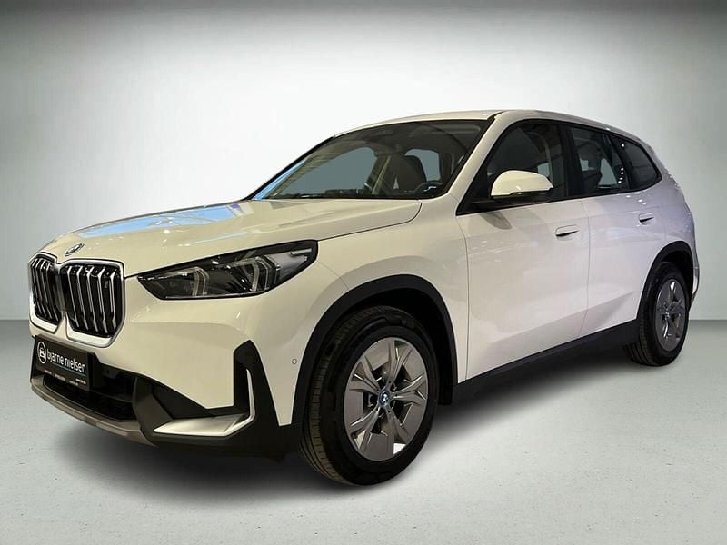 Hvid Brugt 2023 BMW iX1 SUV | 296.600 kr. (Super pris) - Billede 1/4