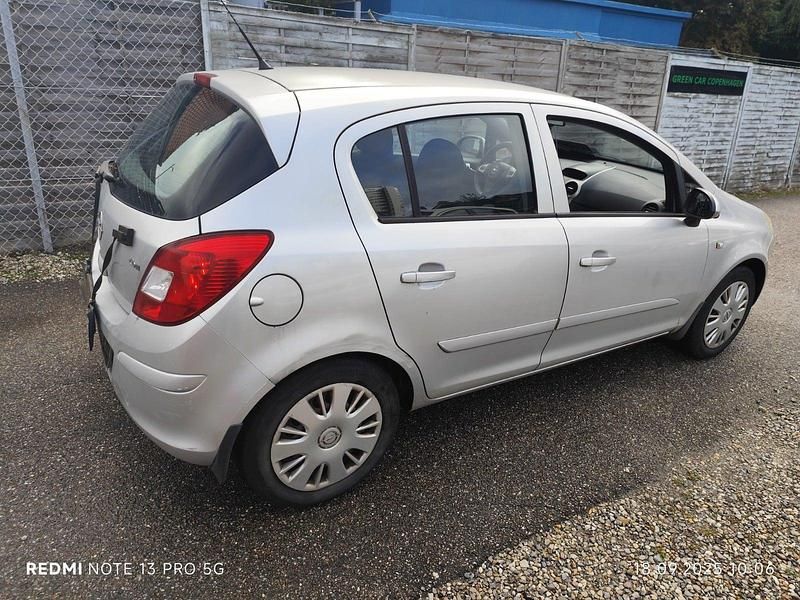 Brugt Opel Corsa Business 75 HK (55 kW) 2007 Hatchback