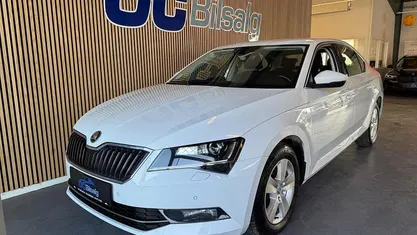 Brugt Skoda Superb Style 120 HK (88 kW) 2019 Hatchback