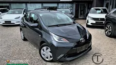 Sort Brugt 2017 Toyota Aygo X-play Hatchback | 94.800 kr. (Fair pris)