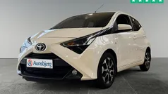 Hvid Brugt 2020 Toyota Aygo x-press Hatchback | 79.500 kr. (Fair pris)