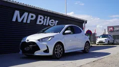 Hvid Brugt 2021 Toyota Yaris Hybrid H4 Hatchback | 199.700 kr. (Fair pris)