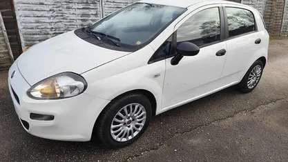 Brugt Fiat Punto Emotion 80 HK (58 kW) 2013 Hatchback
