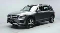 Mercedes GLB220