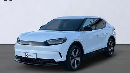 Frozen white Ny 2025 Ford Capri Select SUV | 329.900 kr. (Super pris)