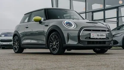 Brugt 2023 Mini Cooper SE Essential Hatchback | 149.700 kr. (God pris)