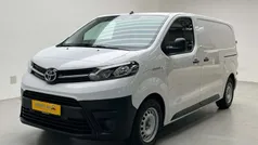 Hvid Ny 2025 Toyota Proace Comfort Van | 219.900 kr.