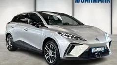 Sølvmetal Ny 2024 MG MG4 EV Luxury Hatchback | 219.900 kr. (Fair pris)